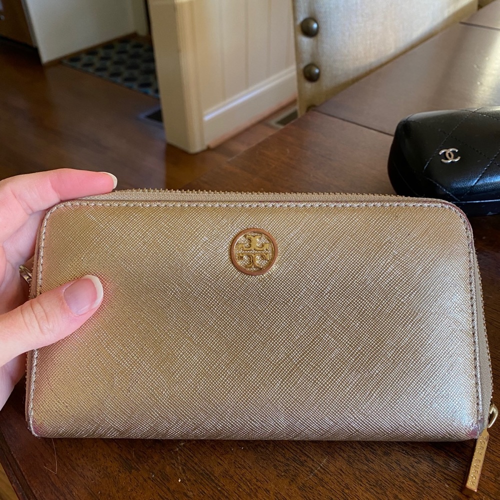 Tory Burch wallet gold - GUC